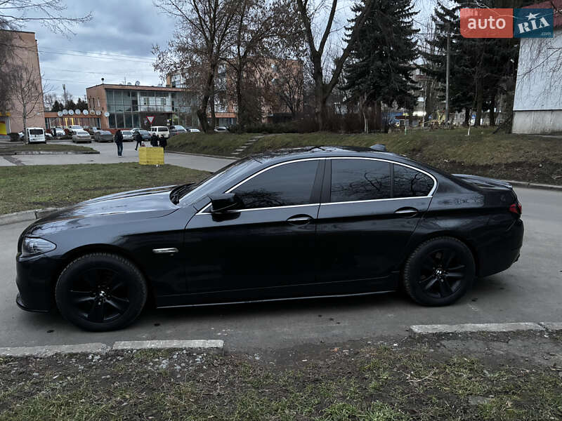 Седан BMW 5 Series 2011 в Хмельницькому