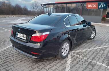 Седан BMW 5 Series 2004 в Бучаче