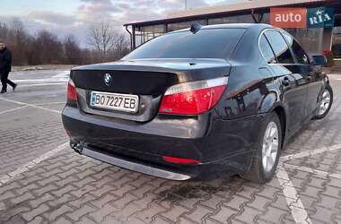 Седан BMW 5 Series 2004 в Бучаче