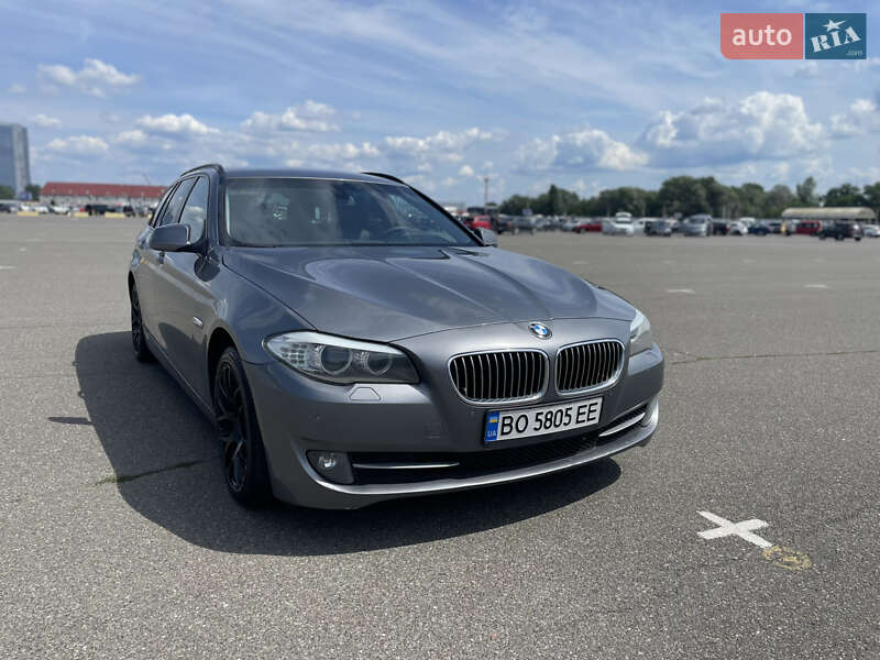 BMW 5 Series 2011