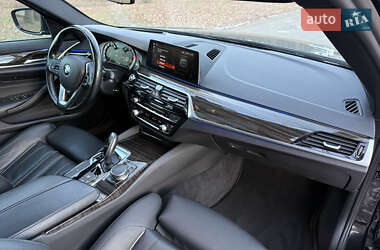 Седан BMW 5 Series 2017 в 