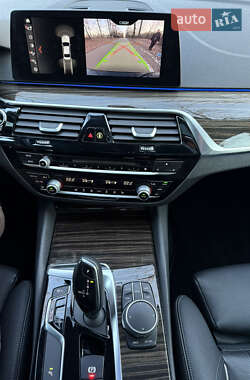 Седан BMW 5 Series 2017 в 