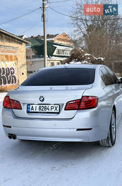 Седан BMW 5 Series 2011 в Немішаєве