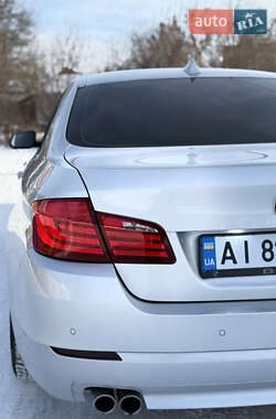 Седан BMW 5 Series 2011 в Немішаєве