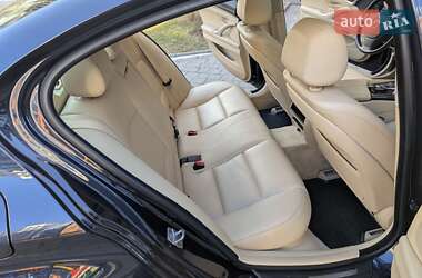 Седан BMW 5 Series 2013 в Ивано-Франковске