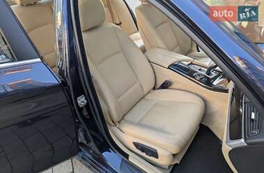 Седан BMW 5 Series 2013 в Ивано-Франковске