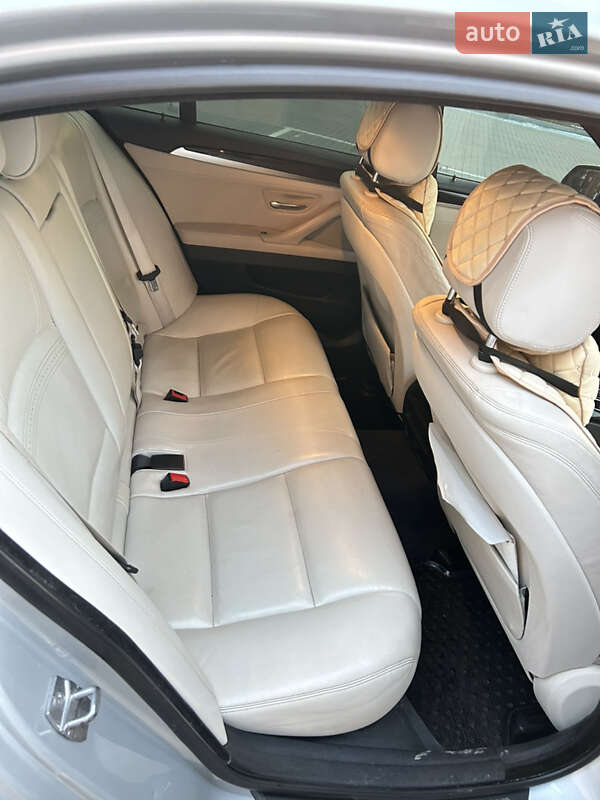 Седан BMW 5 Series 2015 в Бершади фото 37 Седан BMW 5 Series 2015 в Бершади