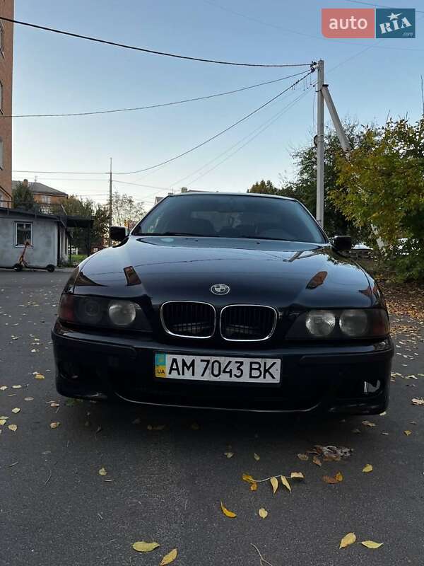 Седан BMW 5 Series 1997 в Коростене