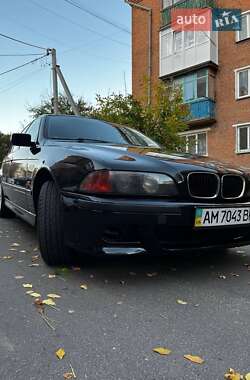 Седан BMW 5 Series 1997 в Коростене