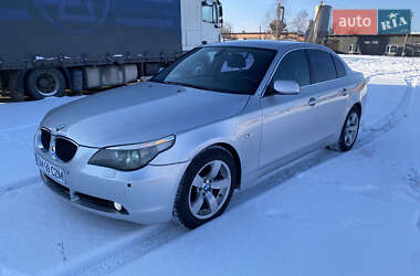 Седан BMW 5 Series 2004 в Рокитном