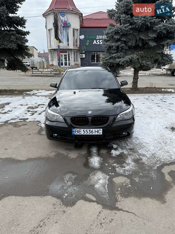 Седан BMW 5 Series 2004 в Балті