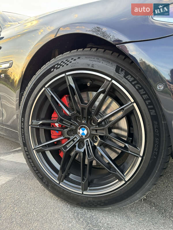 Седан BMW 5 Series 2013 в Хмельницком