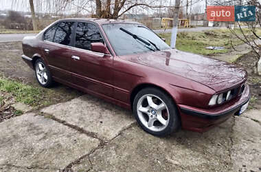 Седан BMW 5 Series 1991 в Николаеве