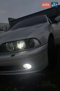 Седан BMW 5 Series 2002 в 