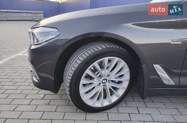 Седан BMW 5 Series 2017 в Івано-Франківську