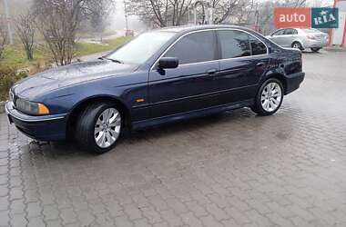 Седан BMW 5 Series 2001 в 