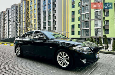 Седан BMW 5 Series 2012 в Днепре