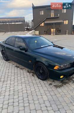 Седан BMW 5 Series 2001 в Копычинце