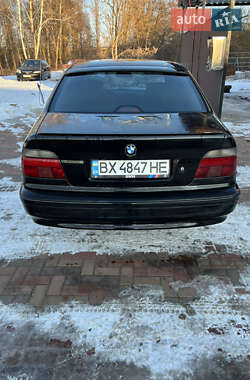 Седан BMW 5 Series 1997 в Десне