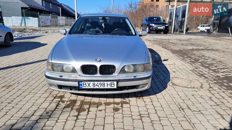 Седан BMW 5 Series 1999 в Чорткові