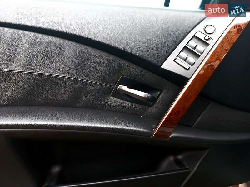 Седан BMW 5 Series 2005 в Николаеве фото 26 Седан BMW 5 Series 2005 в Николаеве