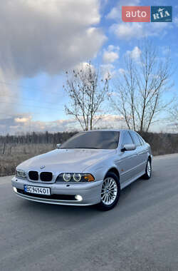 Седан BMW 5 Series 2002 в Яворові