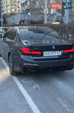 Седан BMW 5 Series 2018 в Киеве