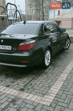 Седан BMW 5 Series 2004 в Кропивницком