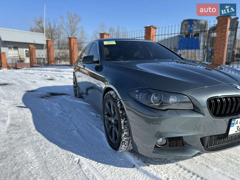 Седан BMW 5 Series 2012 в Ирпене