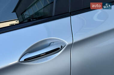 Седан BMW 5 Series 2016 в 