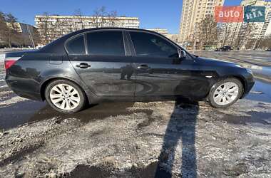 Седан BMW 5 Series 2004 в Києві