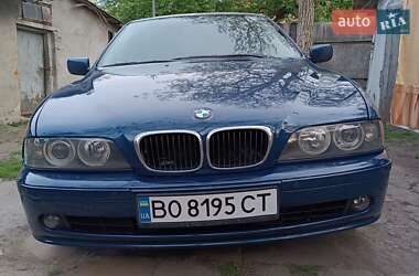 Седан BMW 5 Series 2000 в Львові