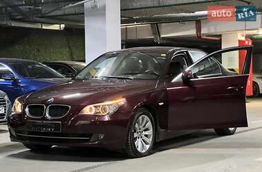 Седан BMW 5 Series 2007 в 