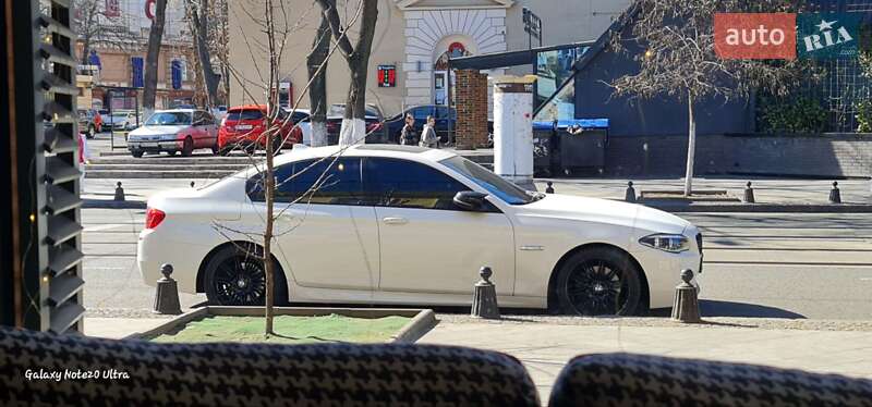 Седан BMW 5 Series 2014 в Одессе