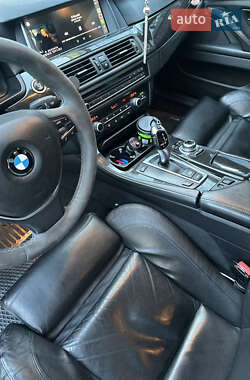 Седан BMW 5 Series 2011 в 
