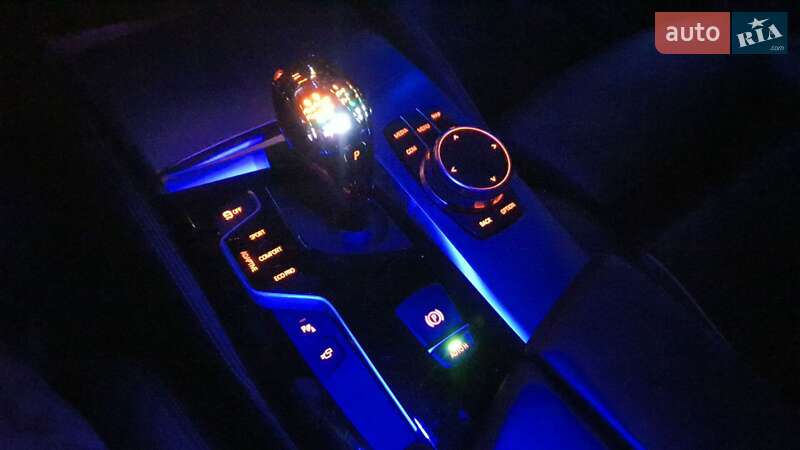 Седан BMW 5 Series 2018 в Киеве