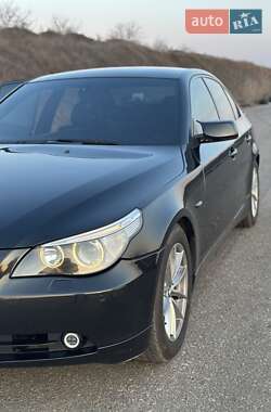 Седан BMW 5 Series 2005 в 