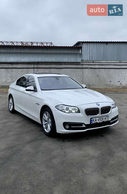 Седан BMW 5 Series 2015 в 