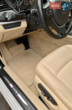 Седан BMW 5 Series 2015 в 