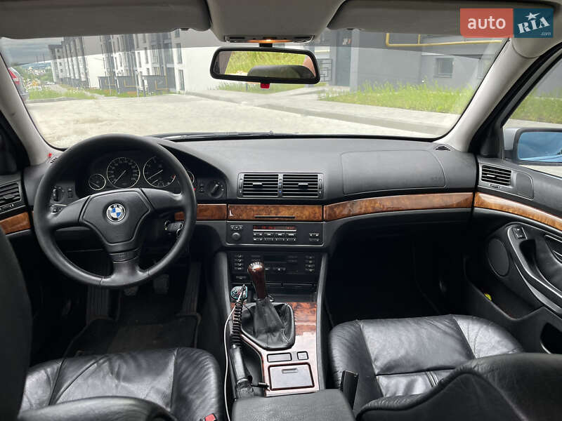 Седан BMW 5 Series 1998 в Львове