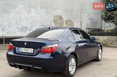 Седан BMW 5 Series 2009 в Ровно