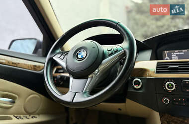 Седан BMW 5 Series 2009 в Ровно