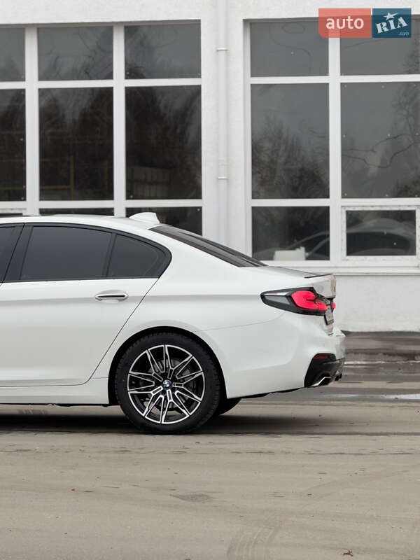 Седан BMW 5 Series 2018 в Киеве