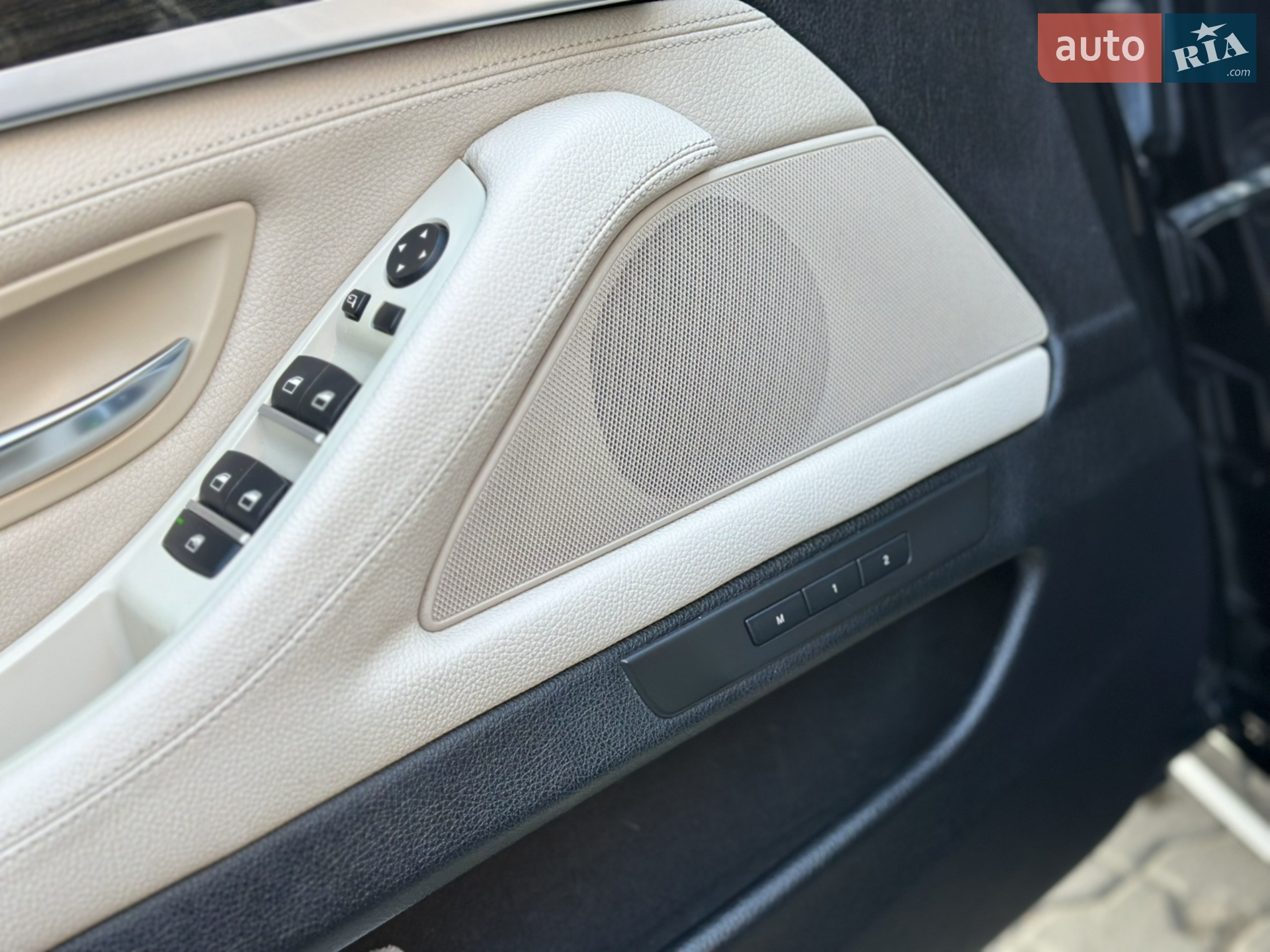 2011 BMW 5er - мініатюра 21