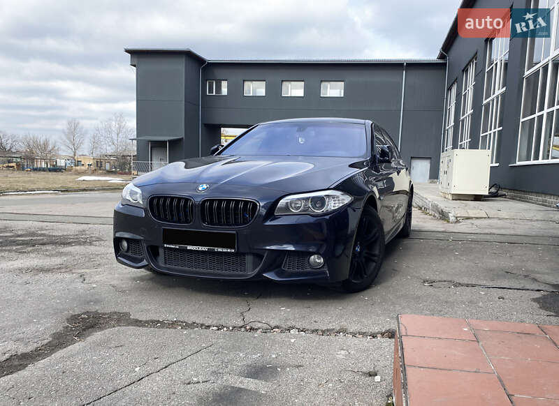 Седан BMW 5 Series 2012 в Киеве