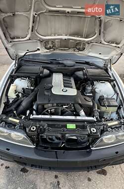 Седан BMW 5 Series 2001 в 