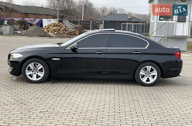 Седан BMW 5 Series 2011 в Нововолынске