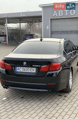 Седан BMW 5 Series 2011 в Нововолынске