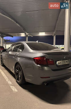 Седан BMW 5 Series 2013 в Подгородном