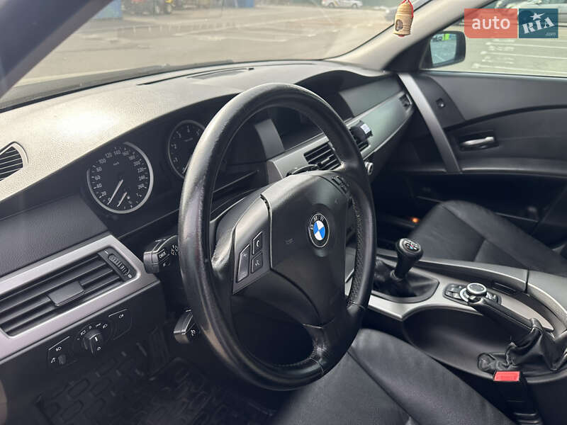 Седан BMW 5 Series 2005 в Києві фото 27 Седан BMW 5 Series 2005 в Києві